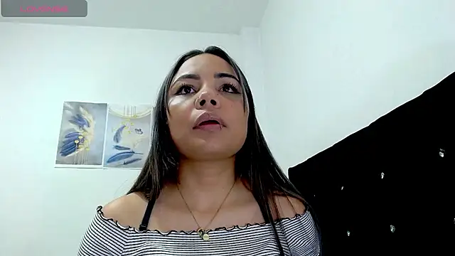 Snapshot of Kylie_loveee chatting on March 2026 10:43:02 PM Kylie loveee online show from March 2026 10:43:02 PM