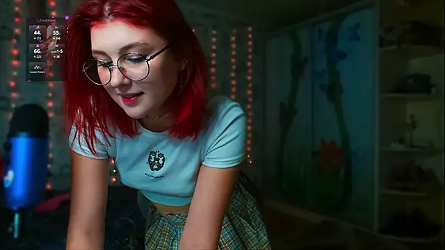 SmokyRose online show from November 2025 11:37:01 AM