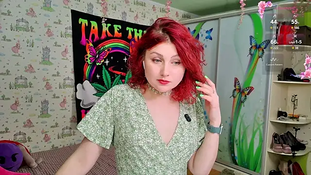 Snapshot of SmokyRose chatting on May 2026 10:58:01 AM SmokyRose online show from May 2026 10:58:01 AM