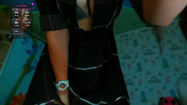 SmokyRose online show from November 2025 10:37:01 AM