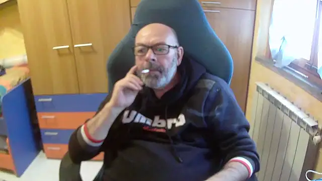 Tango128 online show from December 2025 09:15:01 AM