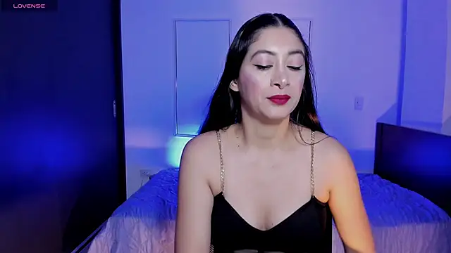 MeganWhite3 online show from April 2026 01:51:01 AM