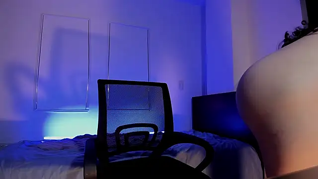 MeganWhite3 online show from February 2026 01:34:02 AM