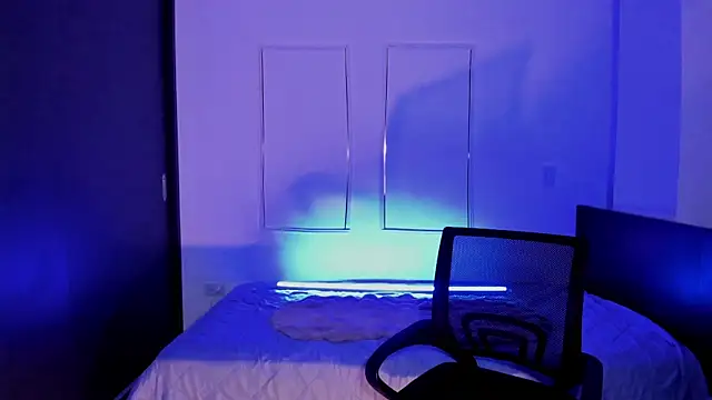 MeganWhite3 online show from April 2026 03:40:02 AM