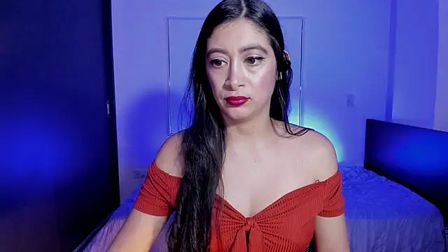 MeganWhite3 online show from May 2026 03:37:01 AM