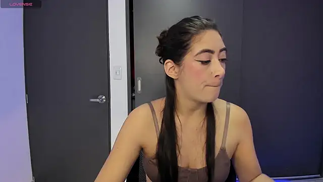 MeganWhite3 online show from October 2025 02:54:01 AM