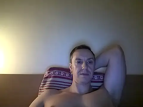 Snapshot of ploki2180 chatting on February 2025 10:08:02 PM ploki2180 online show from February 2025 10:08:02 PM