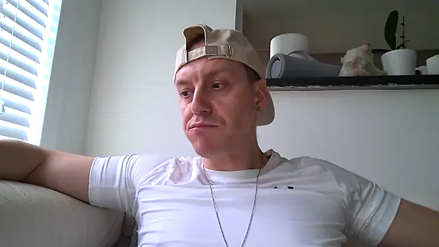 ploki2180 online show from November 2025 02:55:01 PM