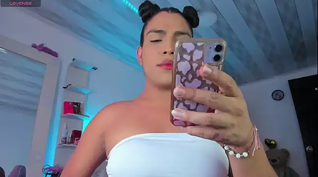 briitany hot online show from March 2025 10:55:02 PM