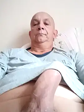 bigcock marusz online show from October 2025 06:39:02 AM