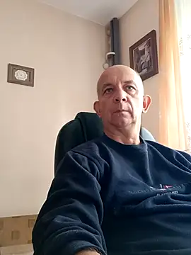 bigcock marusz online show from September 2025 10:33:01 AM