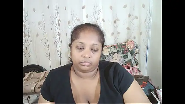 Snapshot of Indiantasha chatting on April 2026 04:10:02 PM Indiantasha online show from April 2026 04:10:02 PM