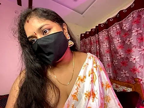 Snapshot of Love_4Sex chatting on September 2025 05:17:01 AM Love 4Sex online show from September 2025 05:17:01 AM