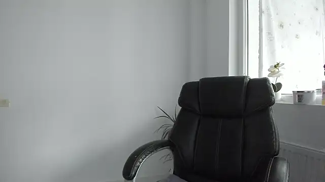 DiamondKay online show from November 2025 07:22:02 AM