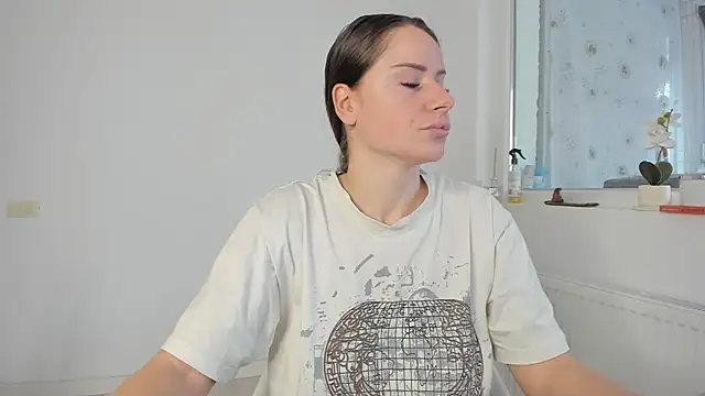 DiamondKay online show from February 2026 08:02:02 AM