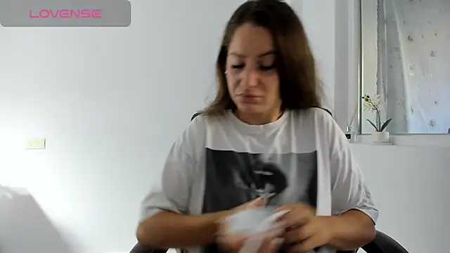 DiamondKay online show from September 2025 06:28:02 AM