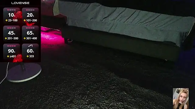 Blondiewithanass online show from March 2026 05:59:01 PM