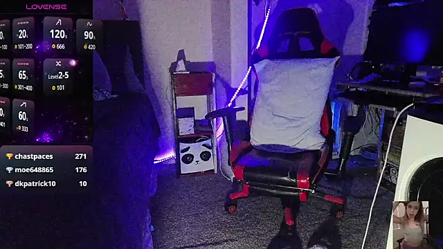 Blondiewithanass online show from January 2026 05:05:01 PM