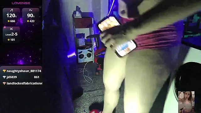 Blondiewithanass online show from January 2026 05:06:01 PM