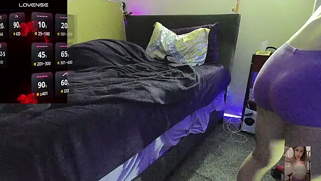 Blondiewithanass online show from April 2026 08:54:01 AM