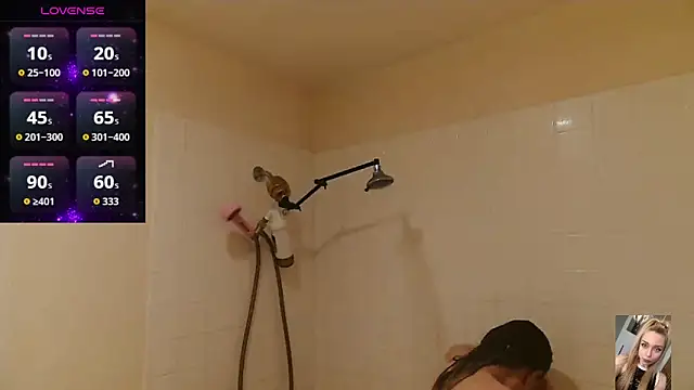 Blondiewithanass online show from December 2025 07:33:02 AM