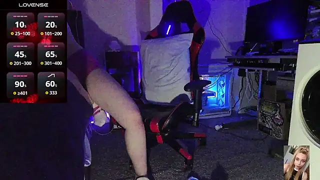 Blondiewithanass online show from February 2026 03:42:01 PM