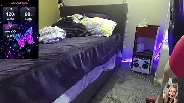 Blondiewithanass online show from February 2026 04:54:01 AM