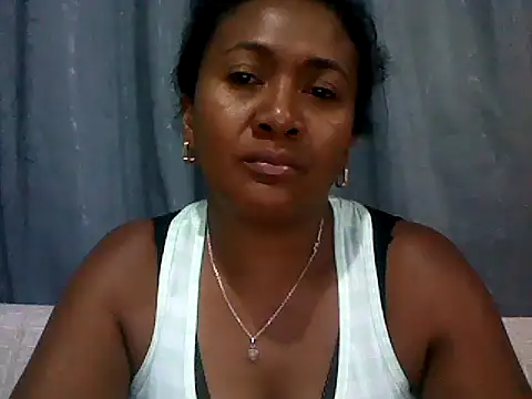 sexyladii online show from February 2026 05:01:01 PM