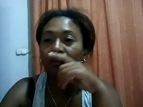 Snapshot of sexyladii chatting on February 2025 06:32:02 PM sexyladii online show from February 2025 06:32:02 PM
