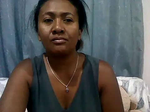 Snapshot of sexyladii chatting on October 2025 04:30:02 PM sexyladii online show from October 2025 04:30:02 PM