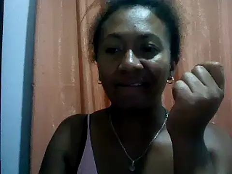 Snapshot of sexyladii chatting on February 2025 04:47:01 PM sexyladii online show from February 2025 04:47:01 PM