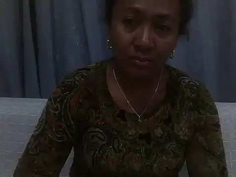 sexyladii online show from December 2025 05:06:01 PM