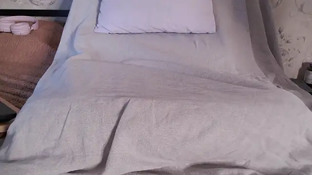 aneko hot online show from December 2024 03:20:01 PM