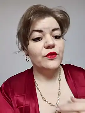 Snapshot of cindybbwsquirt chatting on March 2025 04:32:02 AM cindybbwsquirt online show from March 2025 04:32:02 AM