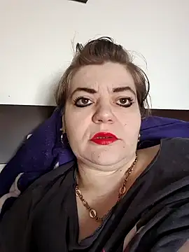 Snapshot of cindybbwsquirt chatting on February 2025 05:22:01 AM cindybbwsquirt online show from February 2025 05:22:01 AM