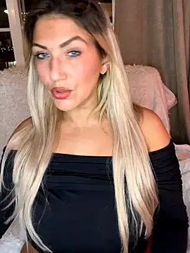 LittleMissEeve online show from December 2025 01:54:02 AM