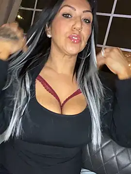 LittleMissEeve online show from February 2026 01:36:02 AM