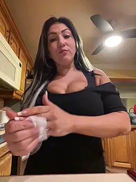 LittleMissEeve online show from February 2026 12:21:02 AM