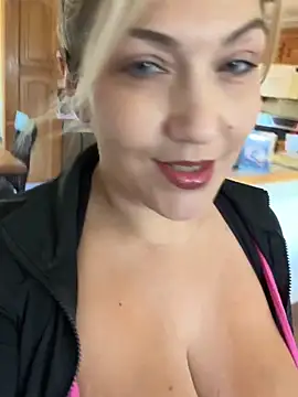 LittleMissEeve online show from October 2025 04:31:02 PM