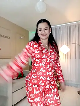 missvale online show from December 2024 08:16:02 PM