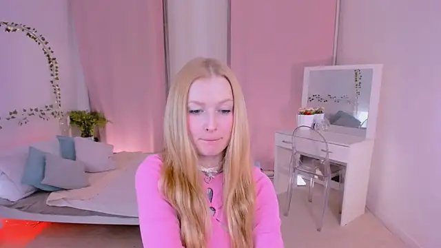 Snapshot of Laly_Peach chatting on March 2025 07:23:02 PM Laly Peach online show from March 2025 07:23:02 PM