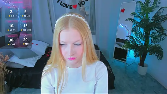 Snapshot of Laly_Peach chatting on February 2025 04:32:01 PM Laly Peach online show from February 2025 04:32:01 PM