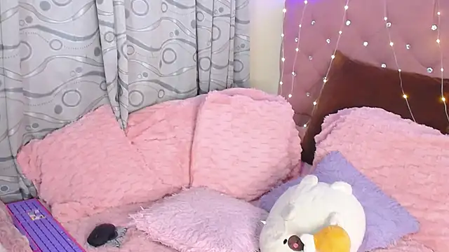 camy doll online show from February 2026 12:19:02 AM