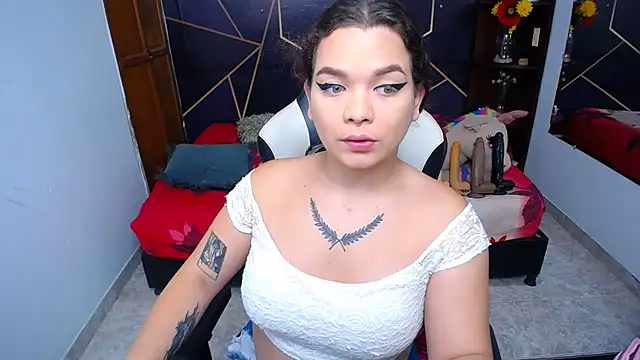 Snapshot of ShantalBlonde chatting on September 2025 01:11:01 AM ShantalBlonde online show from September 2025 01:11:01 AM