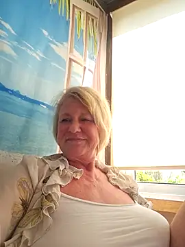 Snapshot of THESensualhorny chatting on March 2026 03:12:02 PM THESensualhorny online show from March 2026 03:12:02 PM