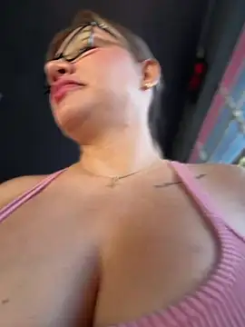 Snapshot of DIANITA_1988 chatting on July 2026 12:49:02 PM DIANITA 1988 online show from July 2026 12:49:02 PM