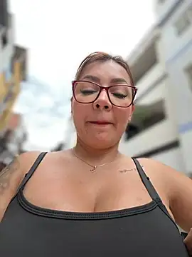 Snapshot of DIANITA_1988 chatting on July 2026 05:56:02 PM DIANITA 1988 online show from July 2026 05:56:02 PM