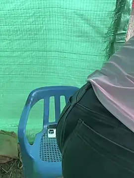 Snapshot of DIANITA_1988 chatting on March 2025 05:50:02 PM DIANITA 1988 online show from March 2025 05:50:02 PM