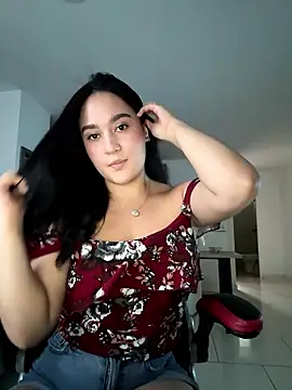 Nina lovi online show from January 2026 10:57:01 PM