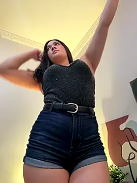 Nina lovi online show from September 2025 12:05:02 AM